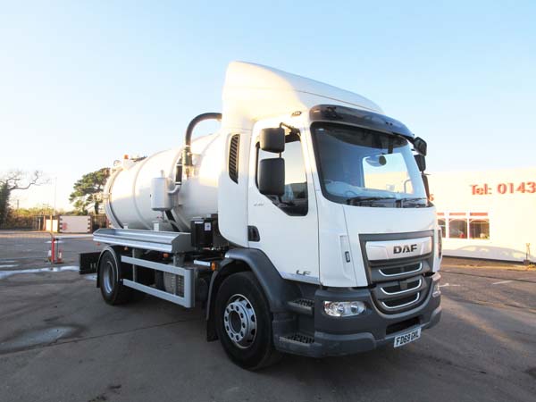 REF 95 - 2020 DAF Euro 6 With New Vacuum Tanker For Sale
